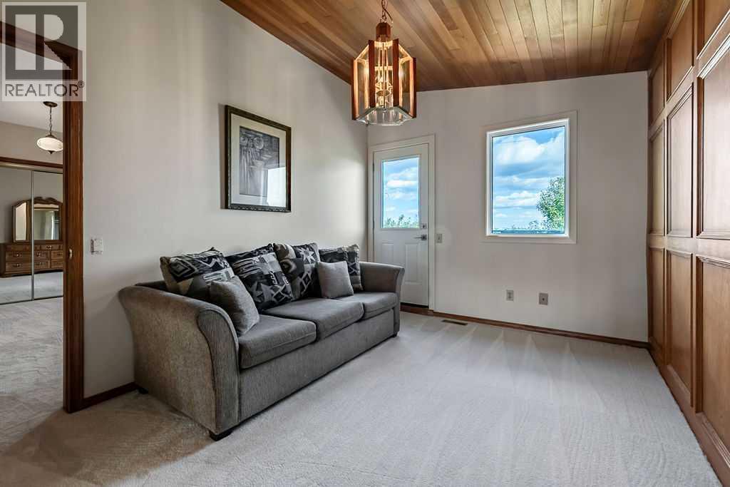 56 Bernard Way Nw Property Photo 18