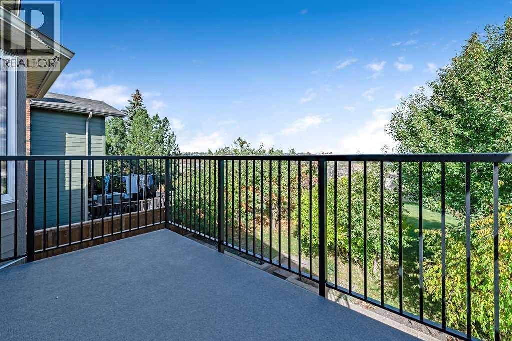 56 Bernard Way Nw Property Photo 20