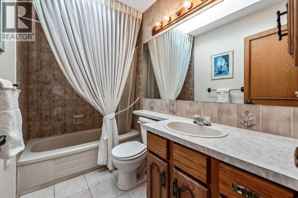 56 Bernard Way Nw Property Photo 23