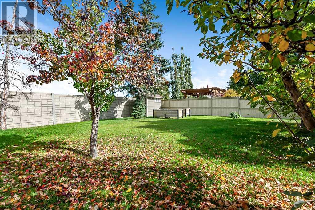 56 Bernard Way Nw Property Photo 30