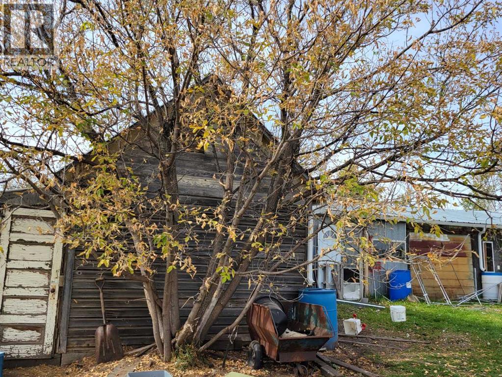38024 182 Range Property Photo 11