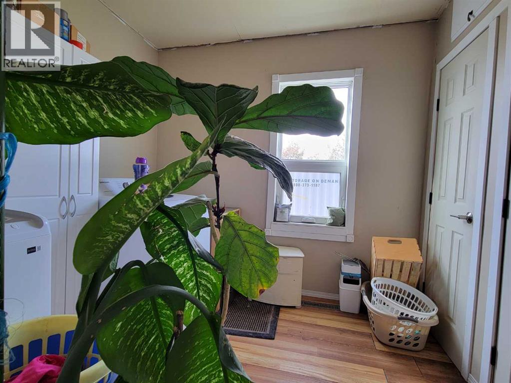 38024 182 Range Property Photo 15