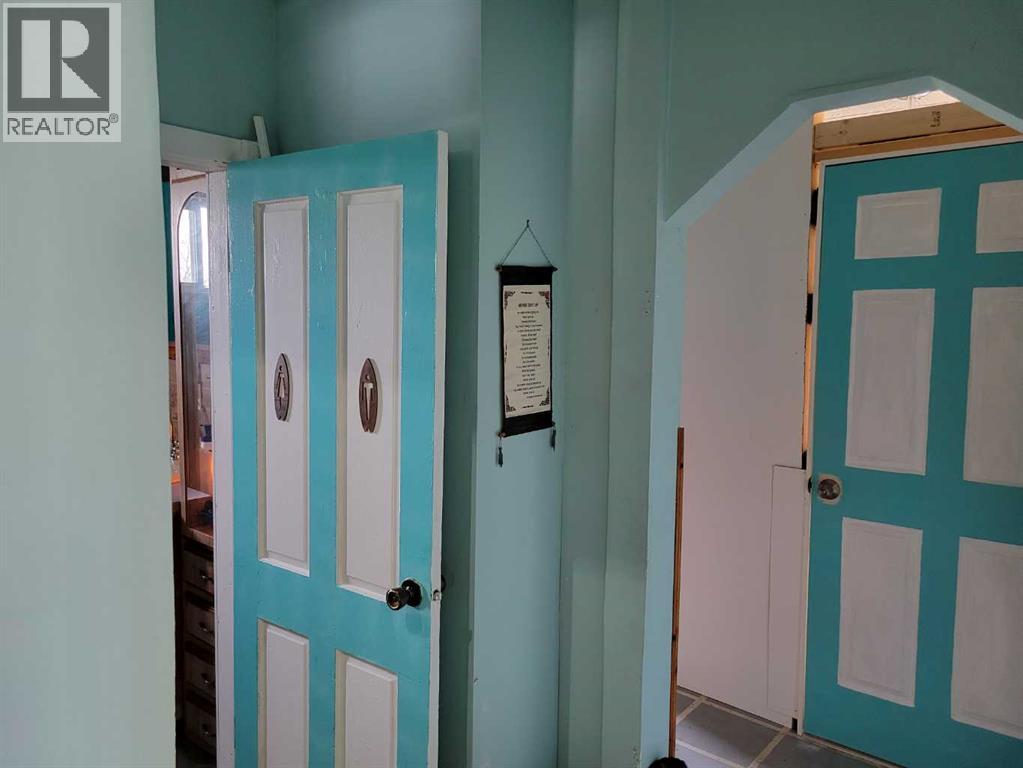 38024 182 Range Property Photo 27