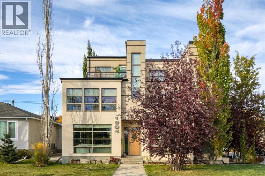 1904 50 Avenue Sw Property Photo 1