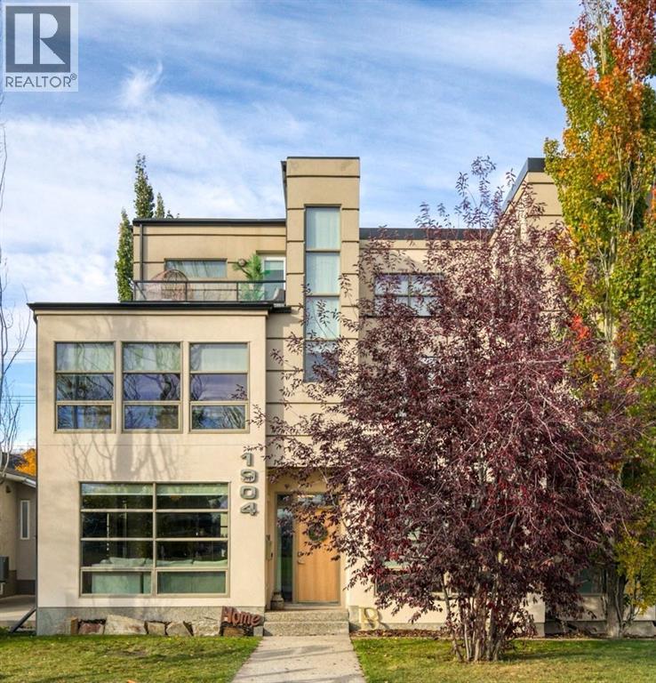 1904 50 Avenue Sw Property Photo 1