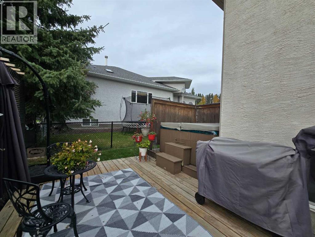 5501 17 Avenue Property Photo 28