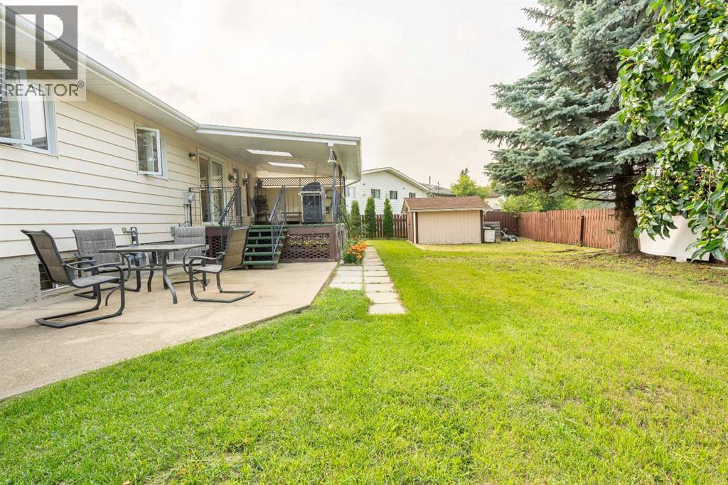 5825 52 Street Property Photo 41