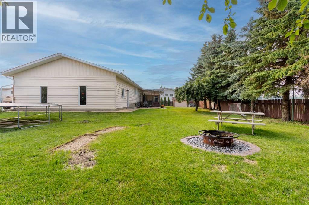 5825 52 Street Property Photo 43