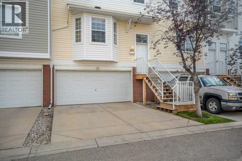 255 Prestwick Acres Lane Se Property Photo 1
