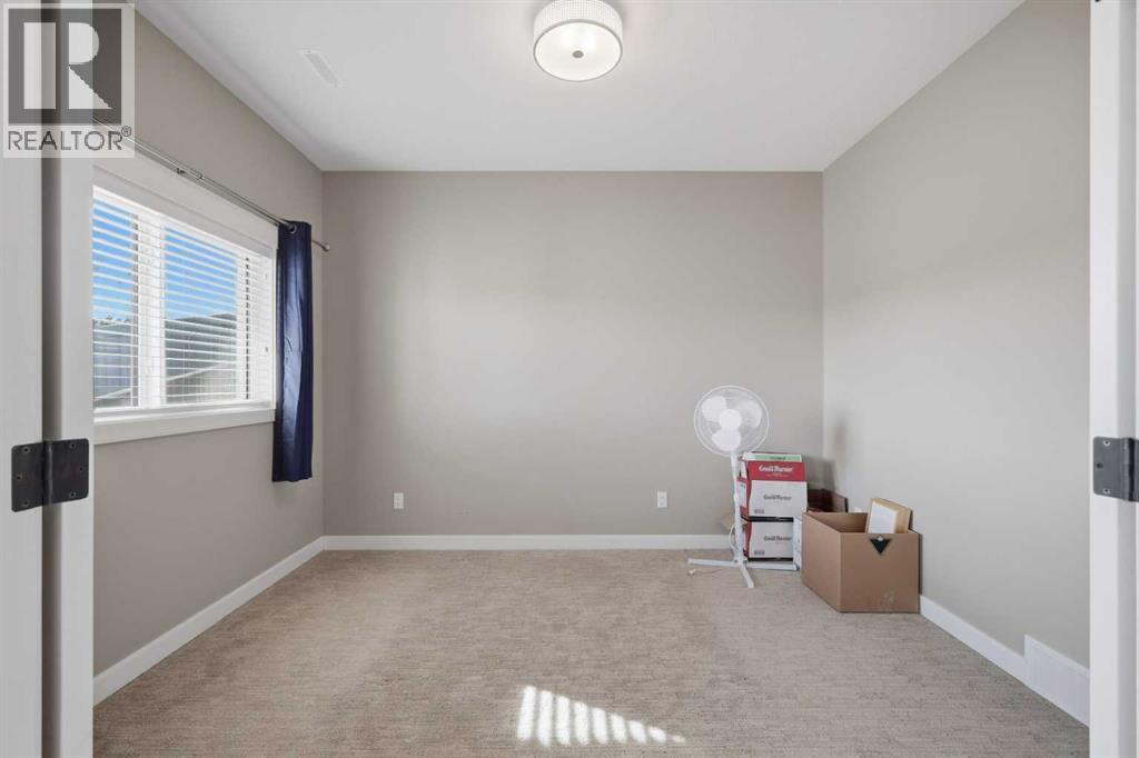 19 Vanveller Way Property Photo 37
