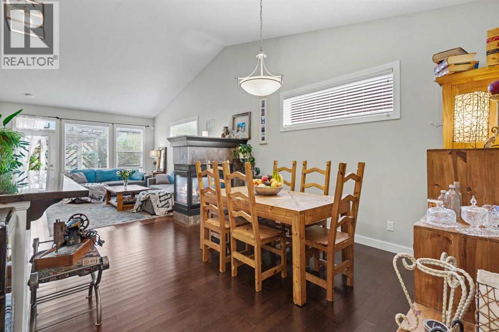 541 Boulder Creek Green Se Property Photo 3