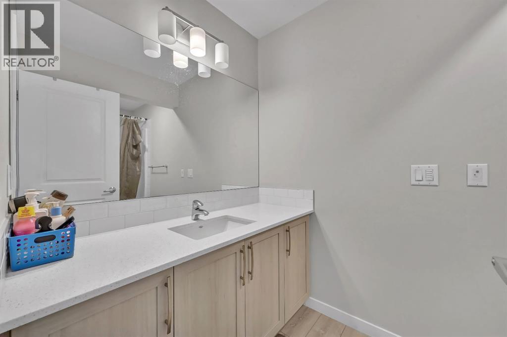 213 Walgrove Boulevard Se Property Photo 30