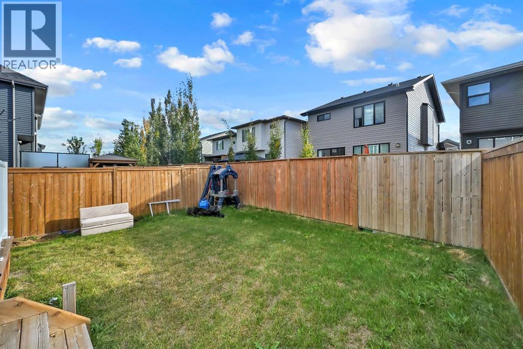 213 Walgrove Boulevard Se Property Photo 43