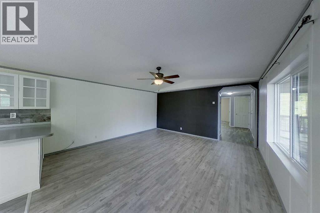 1305 Southshore Drive W Property Photo 6