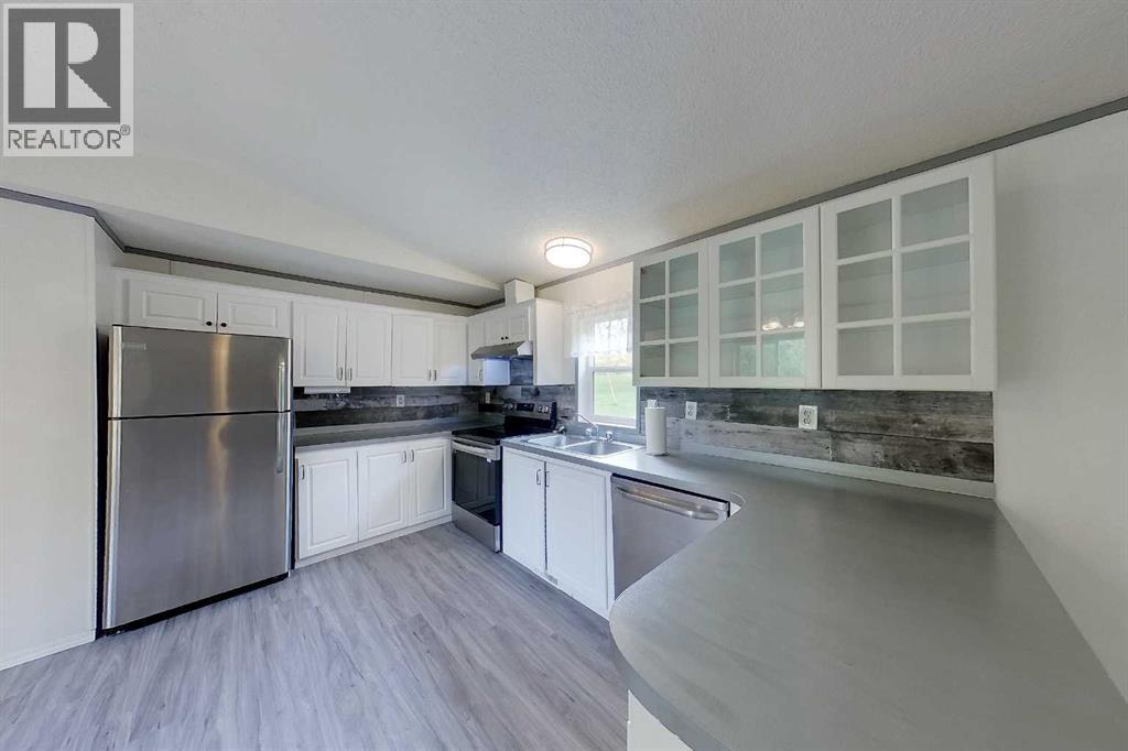 1305 Southshore Drive W Property Photo 11
