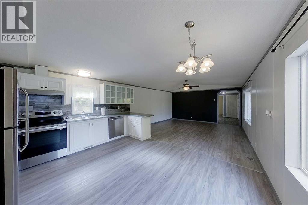 1305 Southshore Drive W Property Photo 13