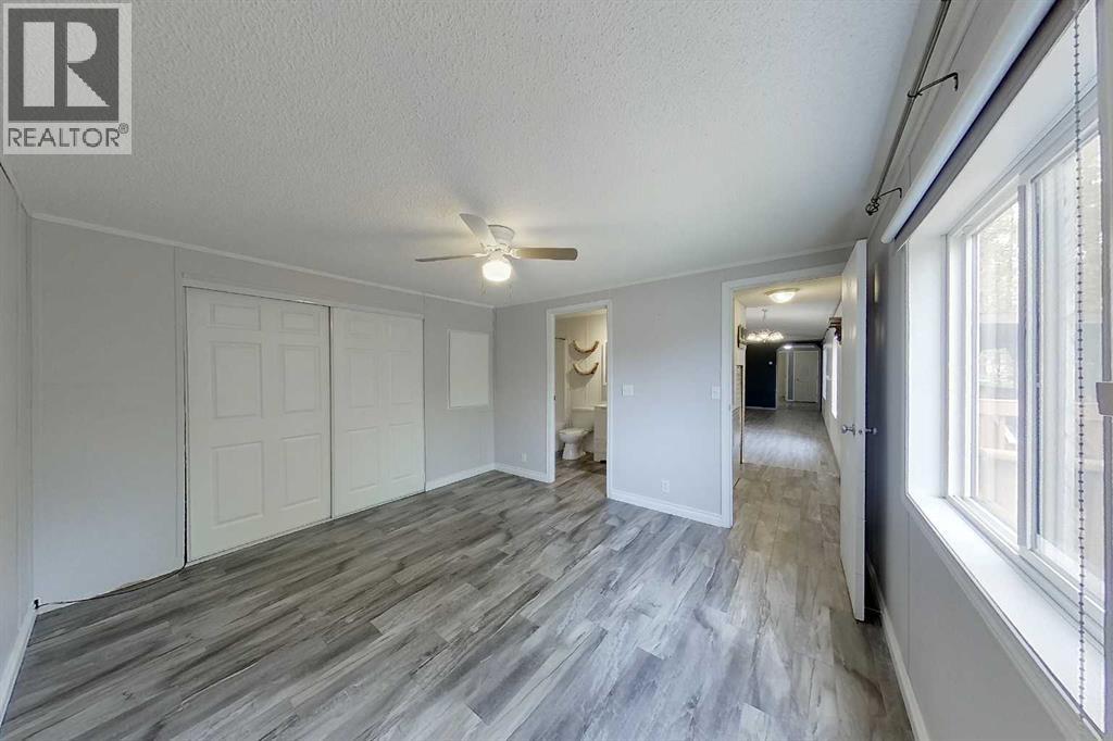 1305 Southshore Drive W Property Photo 17