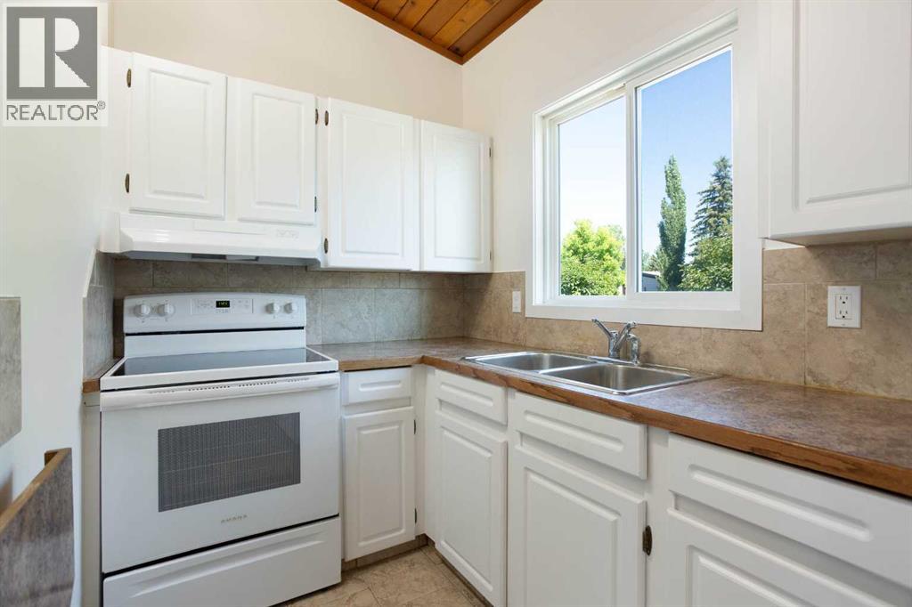 2634 Oakmoor Drive Sw Property Photo 6