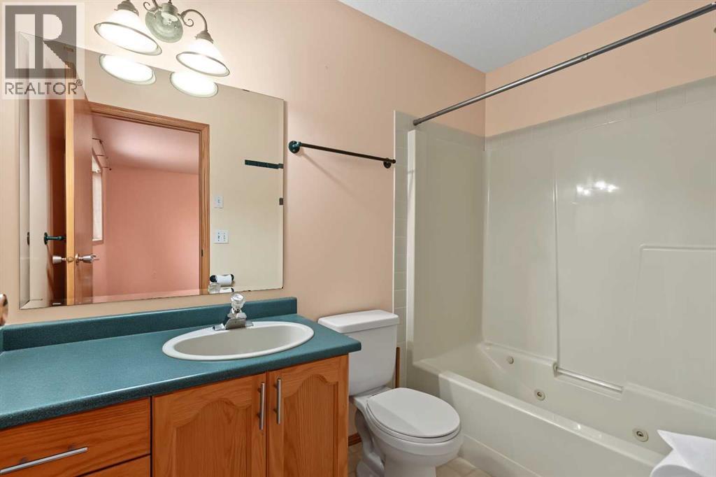 9323 69a Avenue Property Photo 13