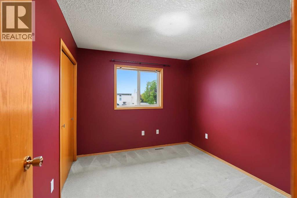 9323 69a Avenue Property Photo 14