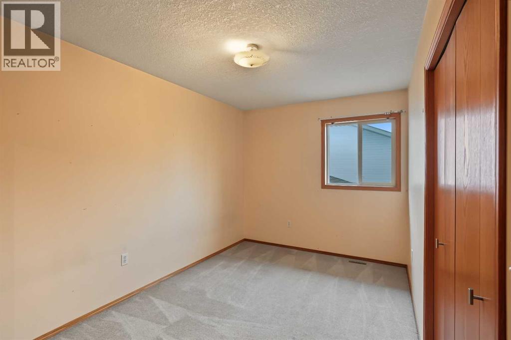 9323 69a Avenue Property Photo 15