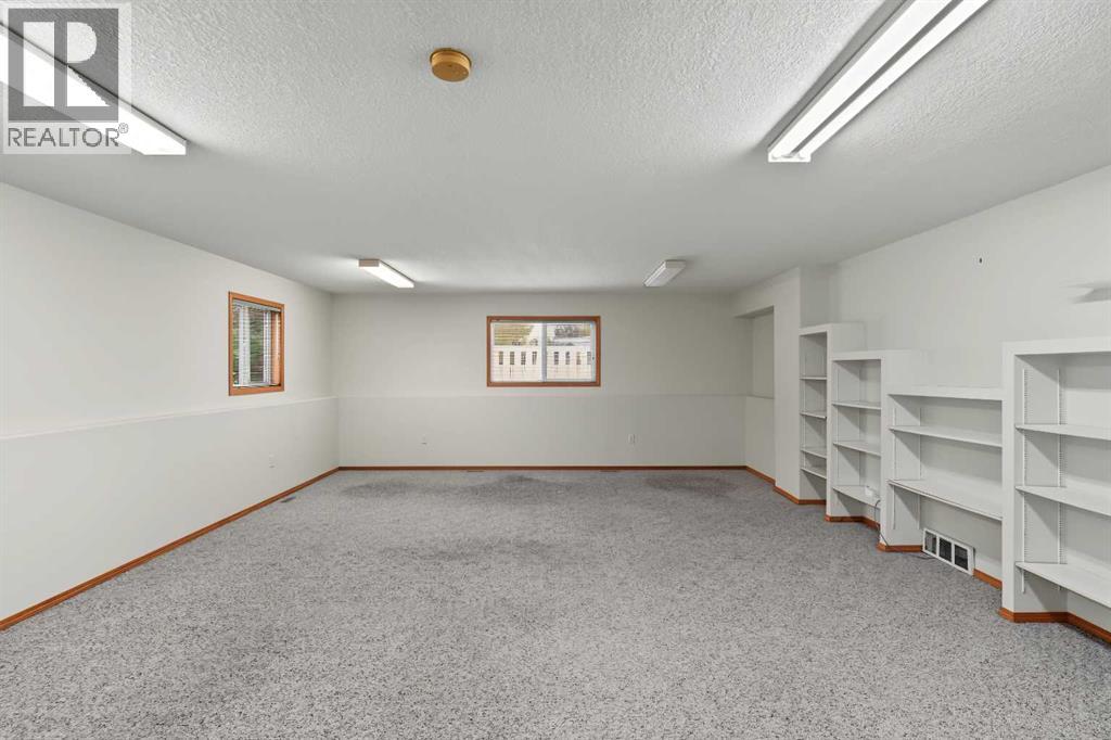 9323 69a Avenue Property Photo 19