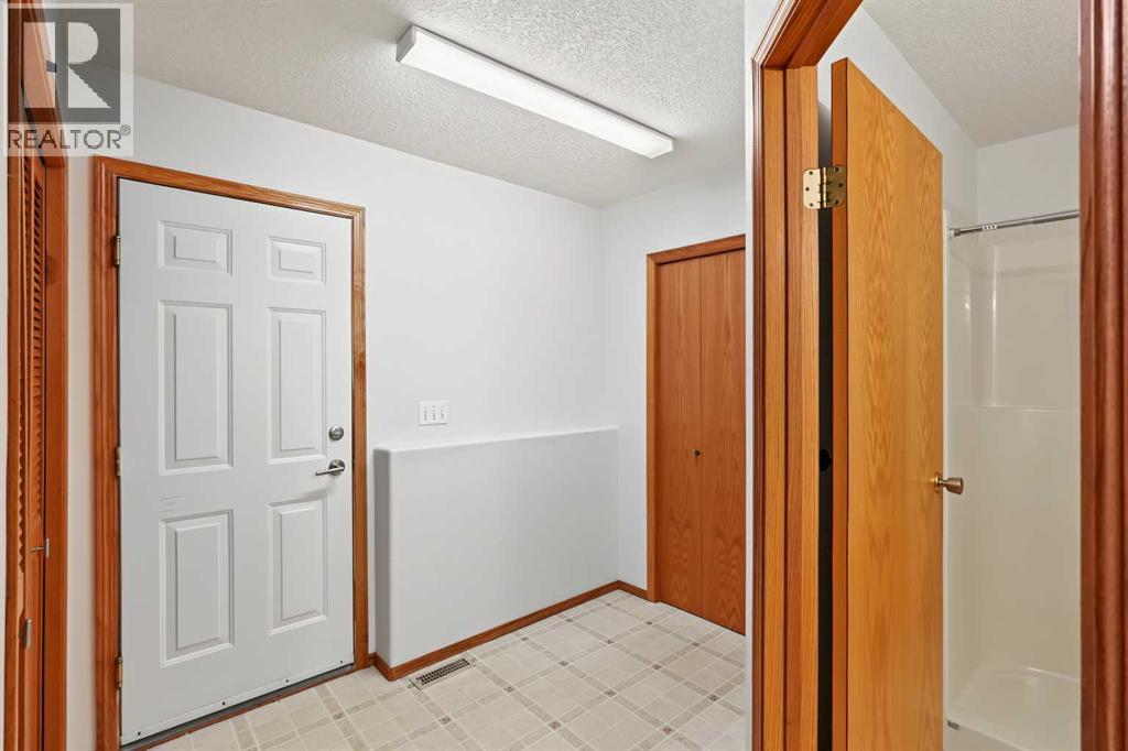 9323 69a Avenue Property Photo 21