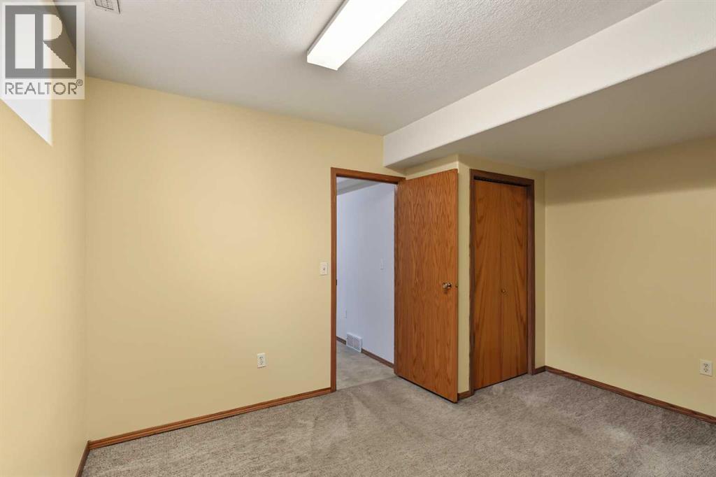 9323 69a Avenue Property Photo 24