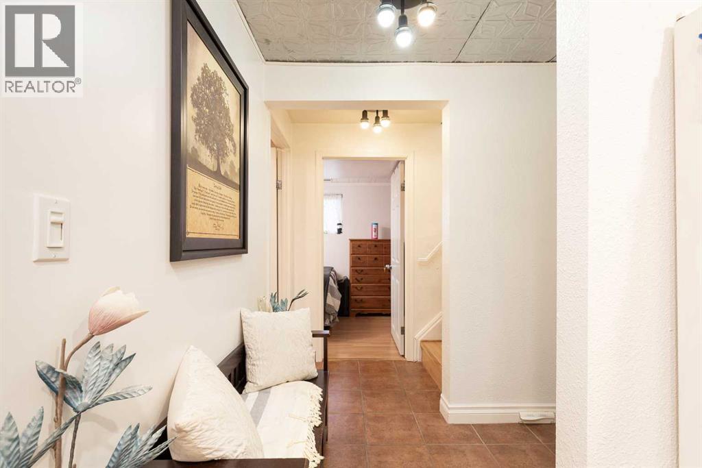 2406 18 Street N Property Photo 20