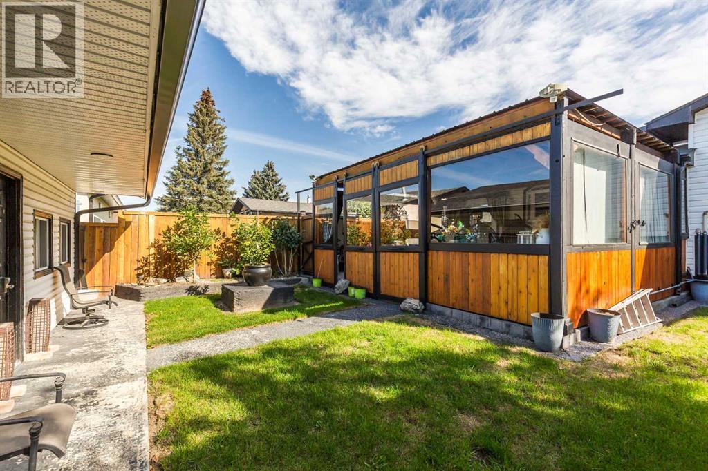 2406 18 Street N Property Photo 38