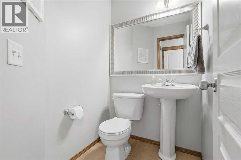 38 Chapman Close Se Property Photo 8