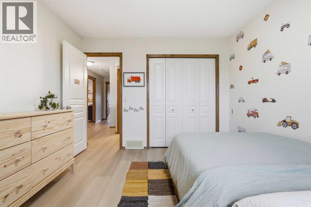 38 Chapman Close Se Property Photo 26