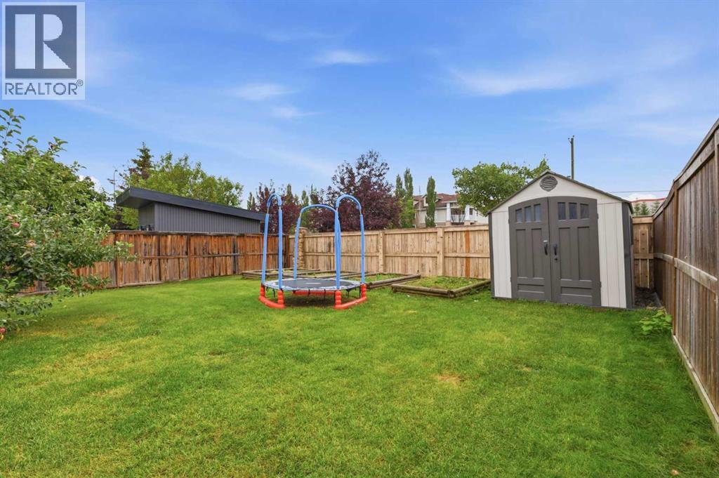 38 Chapman Close Se Property Photo 37