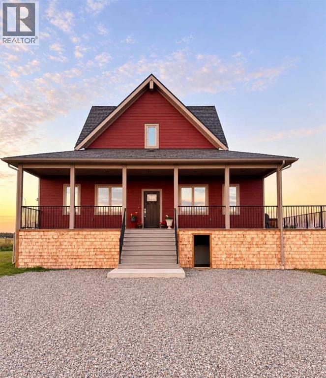 210044 Highway 512 Property Photo 3