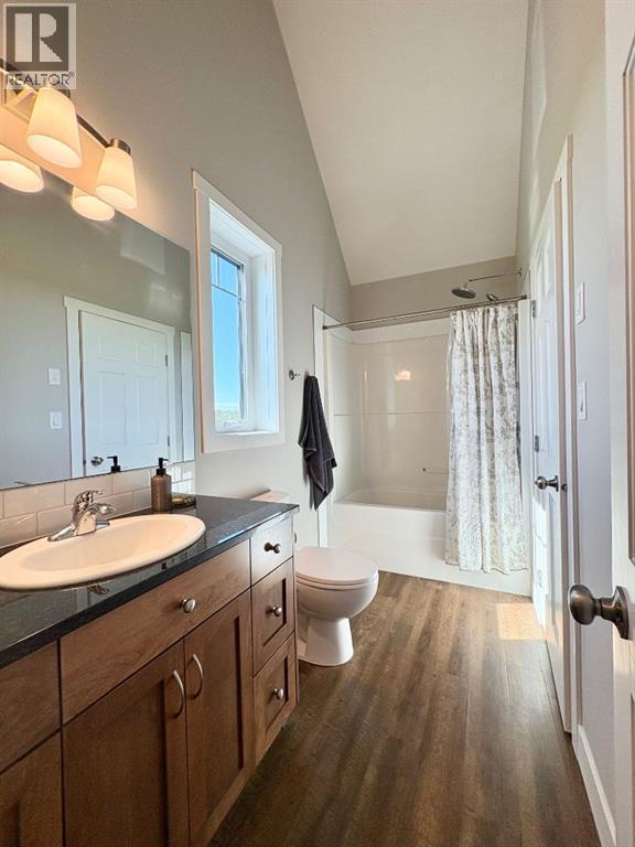210044 Highway 512 Property Photo 22