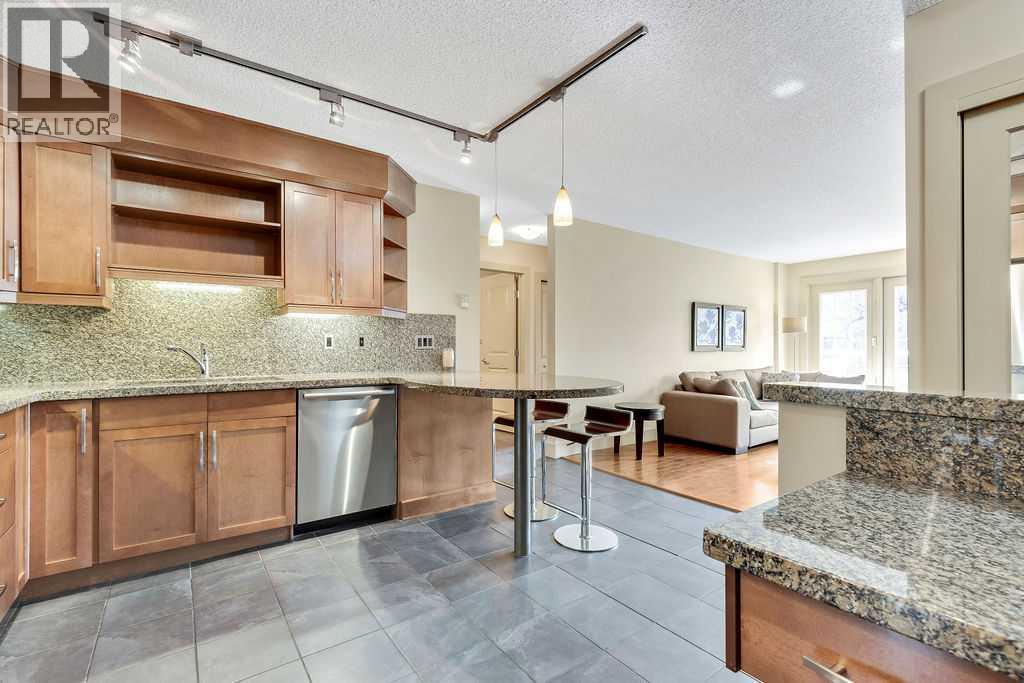 1534 15 Avenue Southwest Property Photo 7