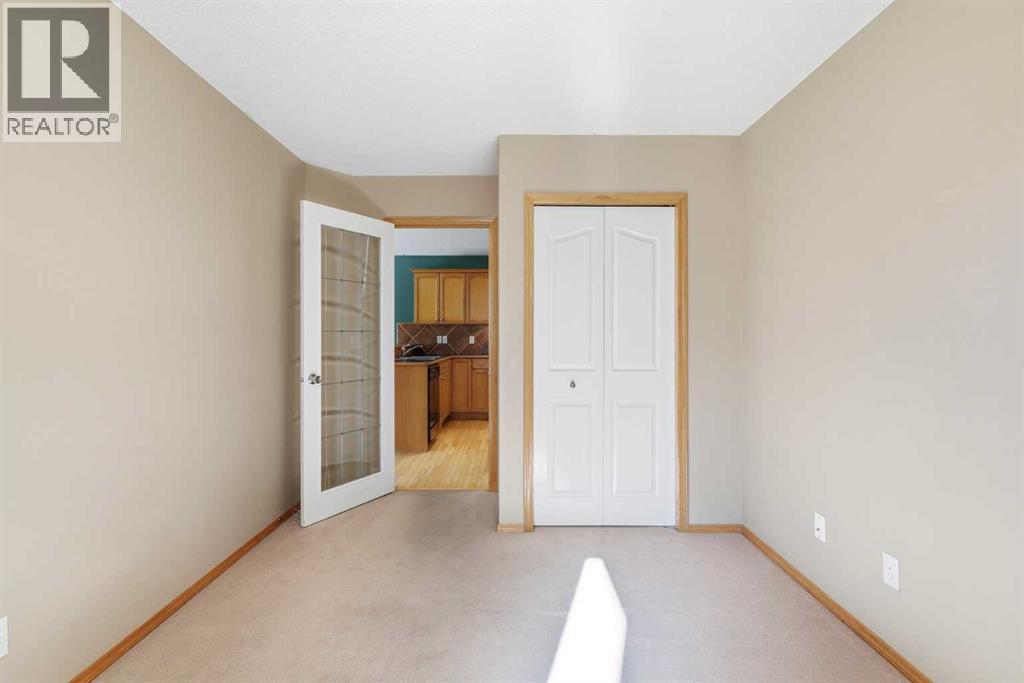 7 Royal Birch Green Nw Property Photo 9