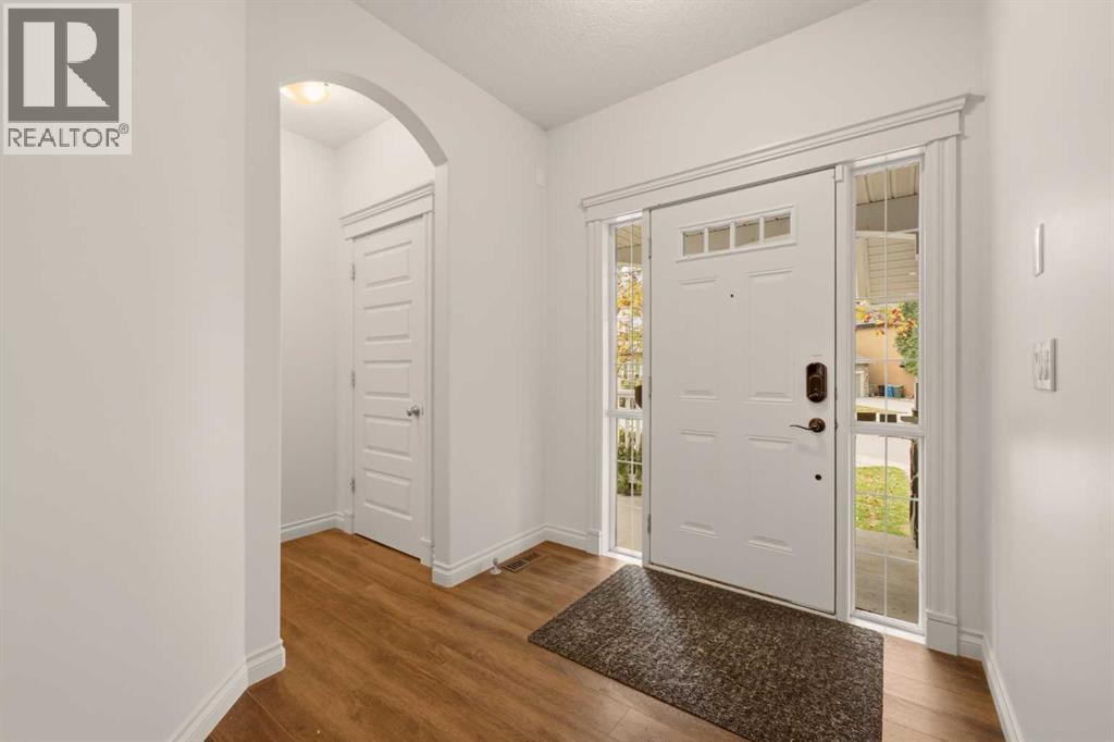 68 Auburn Sound Terrace Se Property Photo 3