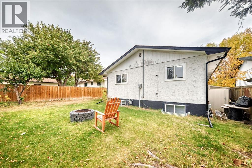 135 Whiteview Close Ne Property Photo 47