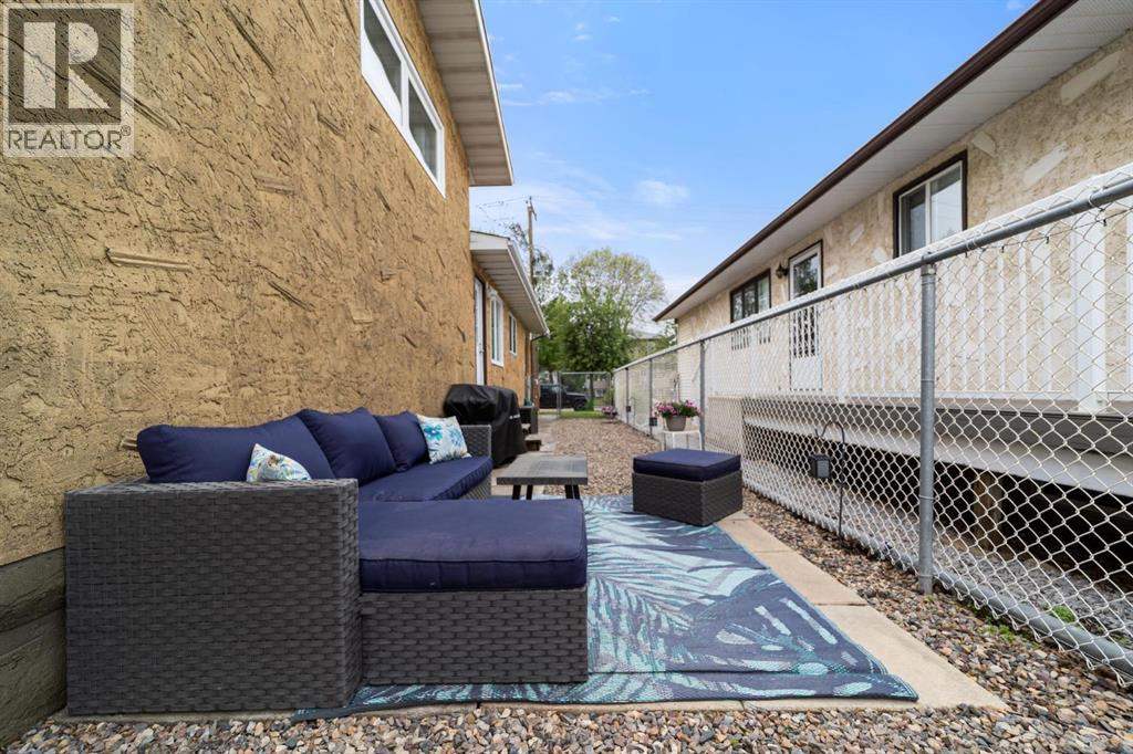 5221 42 Street Property Photo 27
