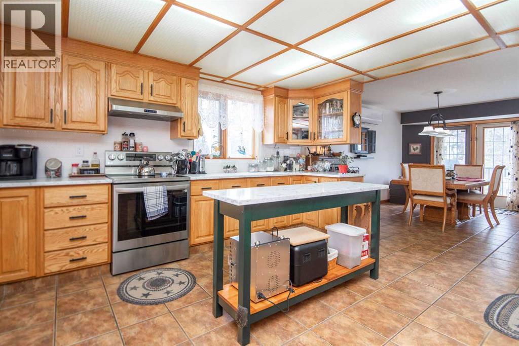 40421 Range Road 10 Property Photo 4