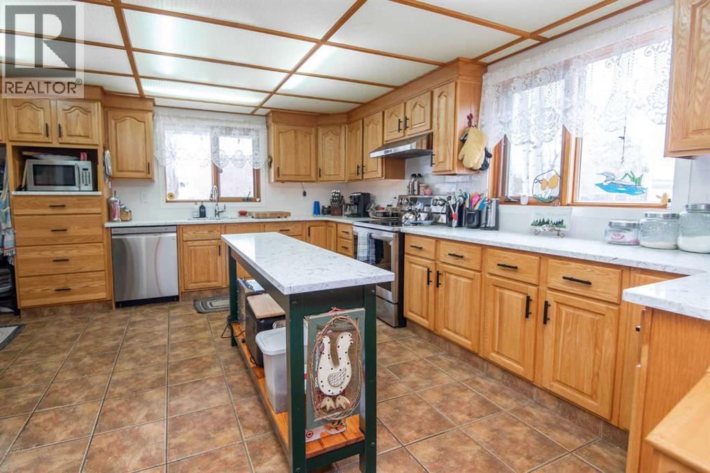 40421 Range Road 10 Property Photo 5