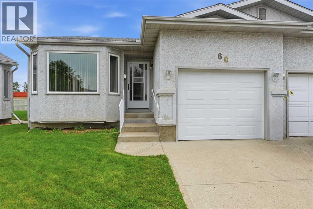 60 Rundlelawn Green Ne Property Photo 2
