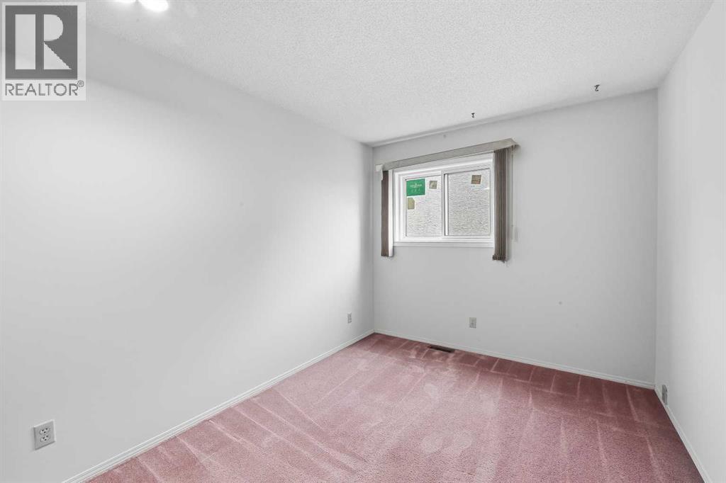 60 Rundlelawn Green Ne Property Photo 18
