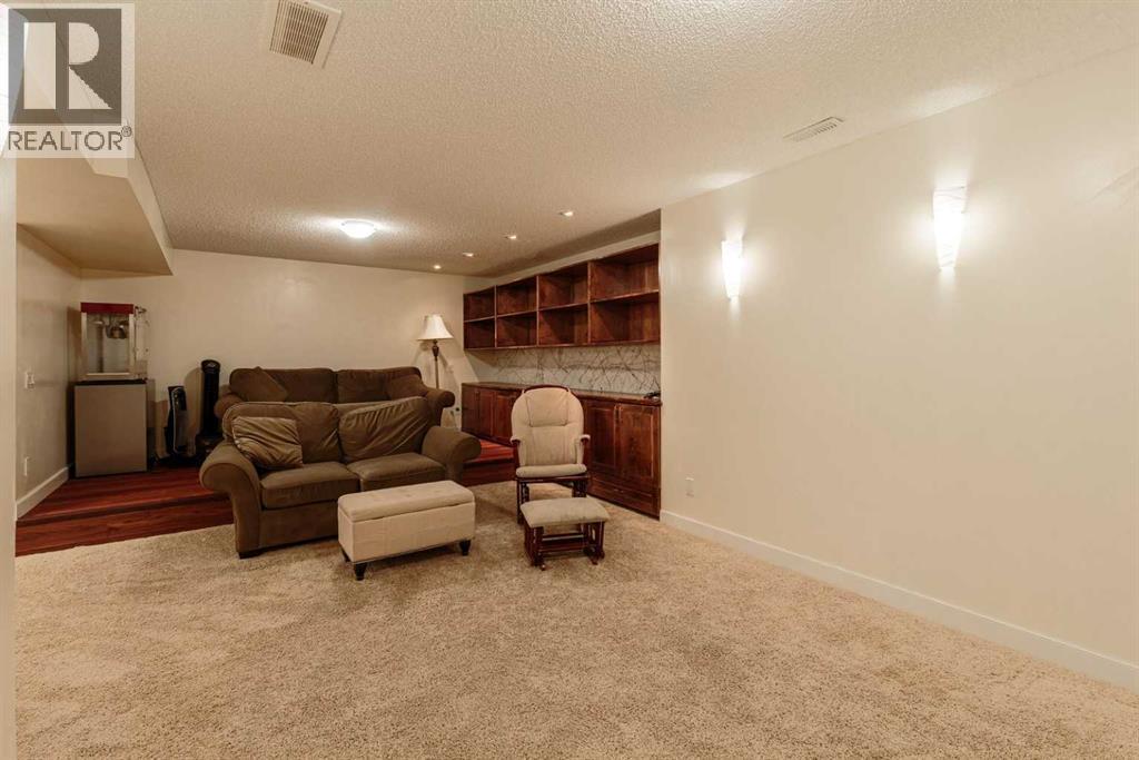 49 Everhollow Avenue Sw Property Photo 21
