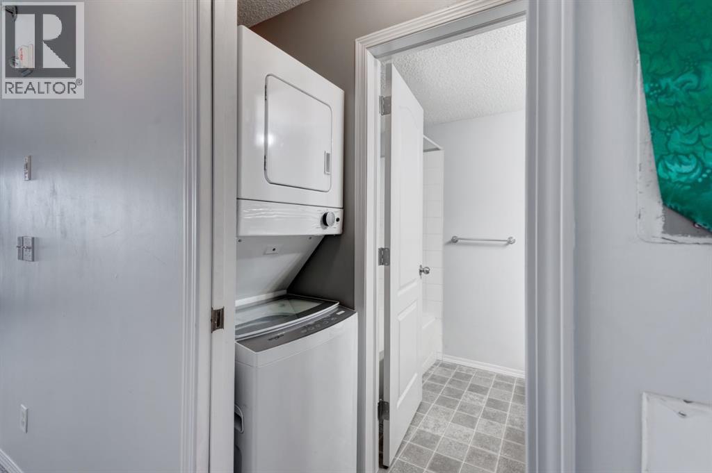 1620 70 Street Southeast Property Photo 8
