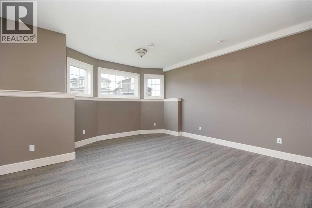 156 Paris Crescent Property Photo 19