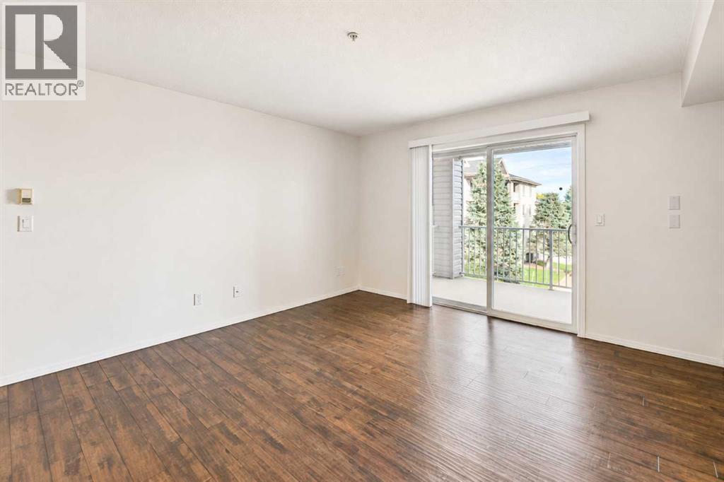 60 Lawford Avenue Property Photo 22