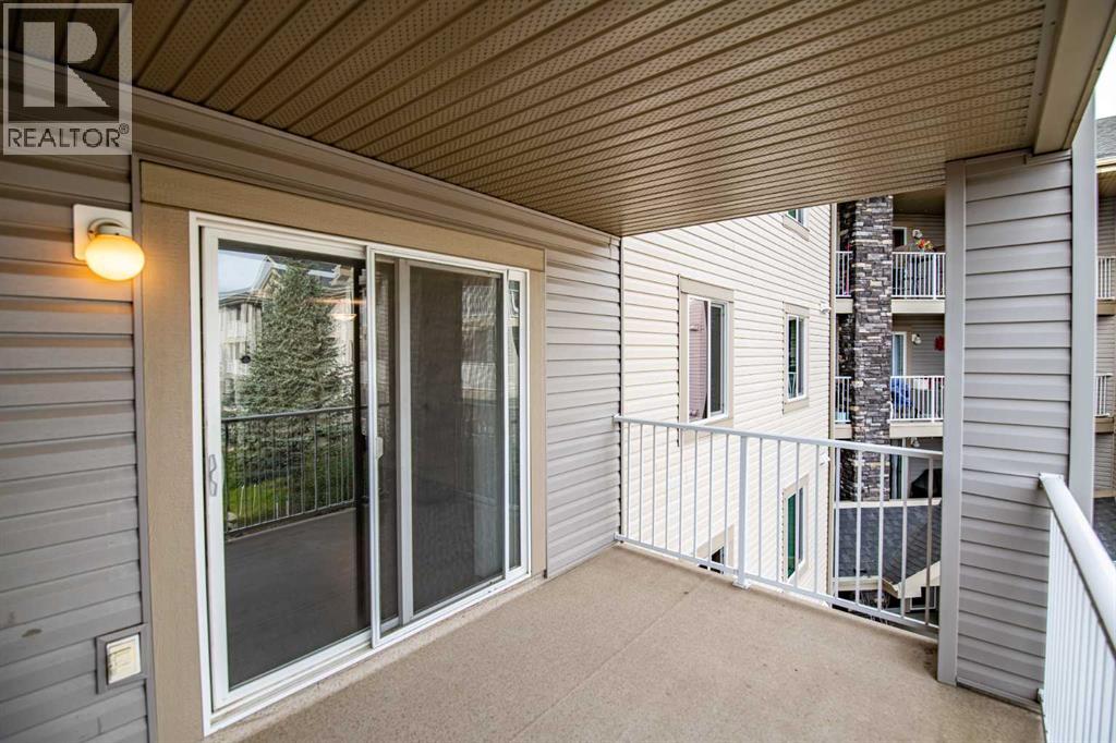 60 Lawford Avenue Property Photo 23