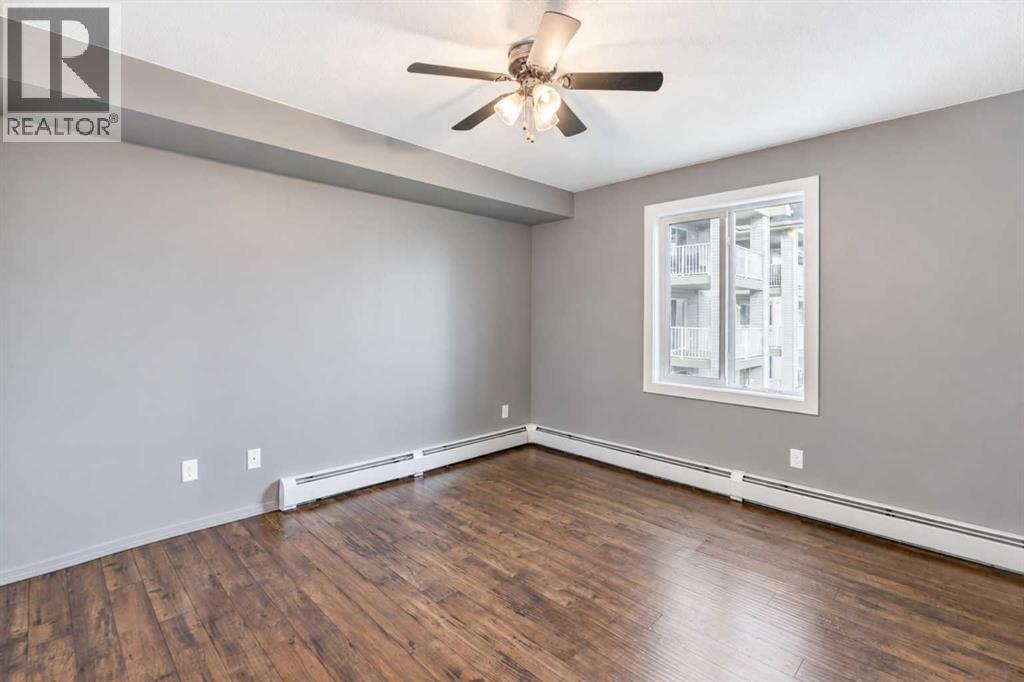 60 Lawford Avenue Property Photo 24